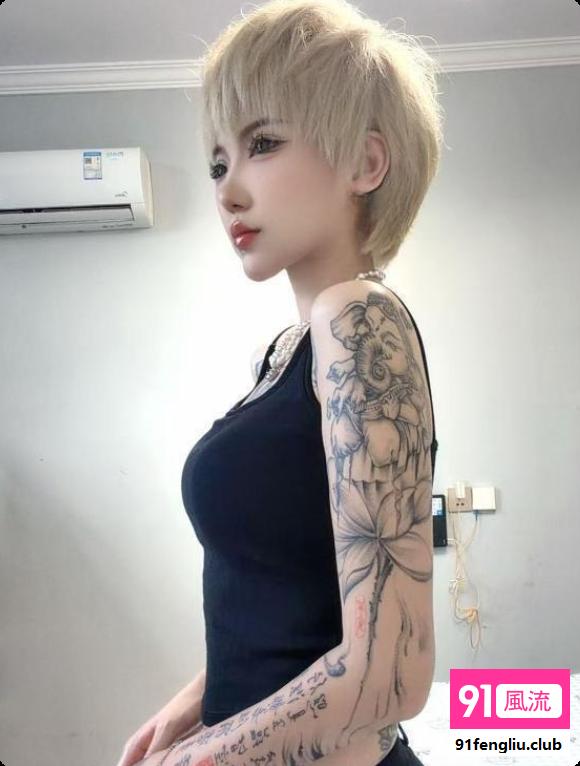 吴中纹身小姐姐